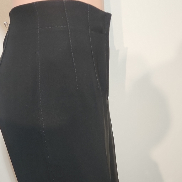 Lafayette 148 New York Black Cropped Ankle Pants - Picture 3 of 16